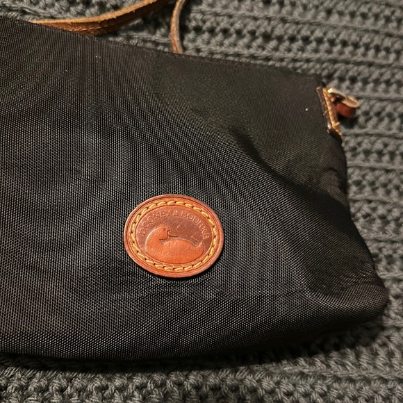 Dooney & Bourke crossbody purse - Picture 2 of 14
